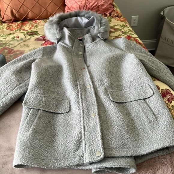 DETAILS large polyester coat - Picture 2 of 2